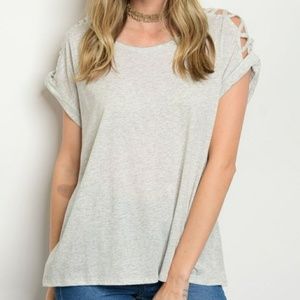 NWT Simply Chic Lattice Sleeve Top 👚I Ma Belle 👍 Boutique Grey Short Sleeve